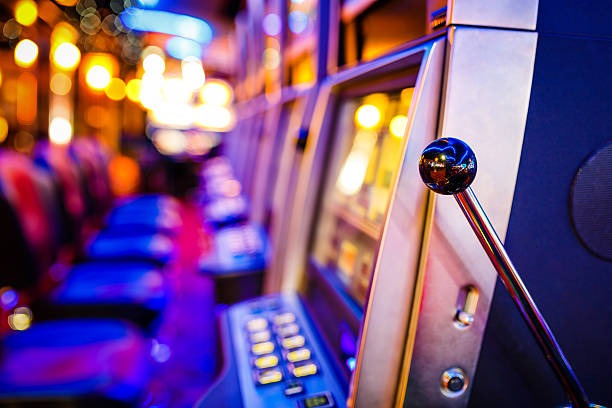 Mobile betting interface on ngawi showing live baccarat table with real-time card display